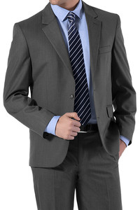 Příklad outfitu se světle modrou košilí Příklad outfitu se světle modrou košilí